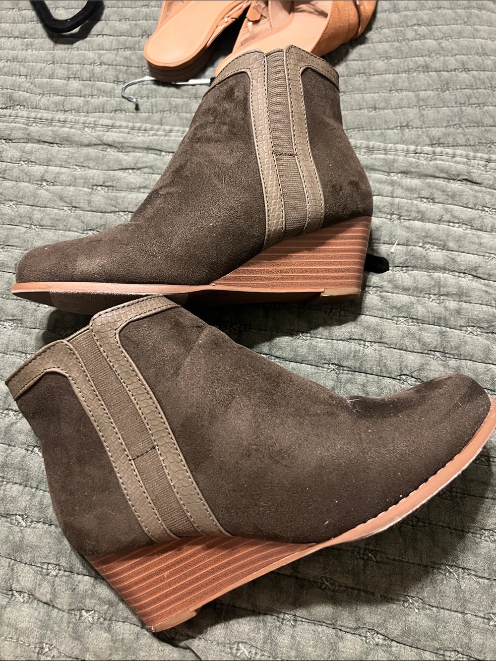 Women’s Olive Suede Wedge Ankle Boots